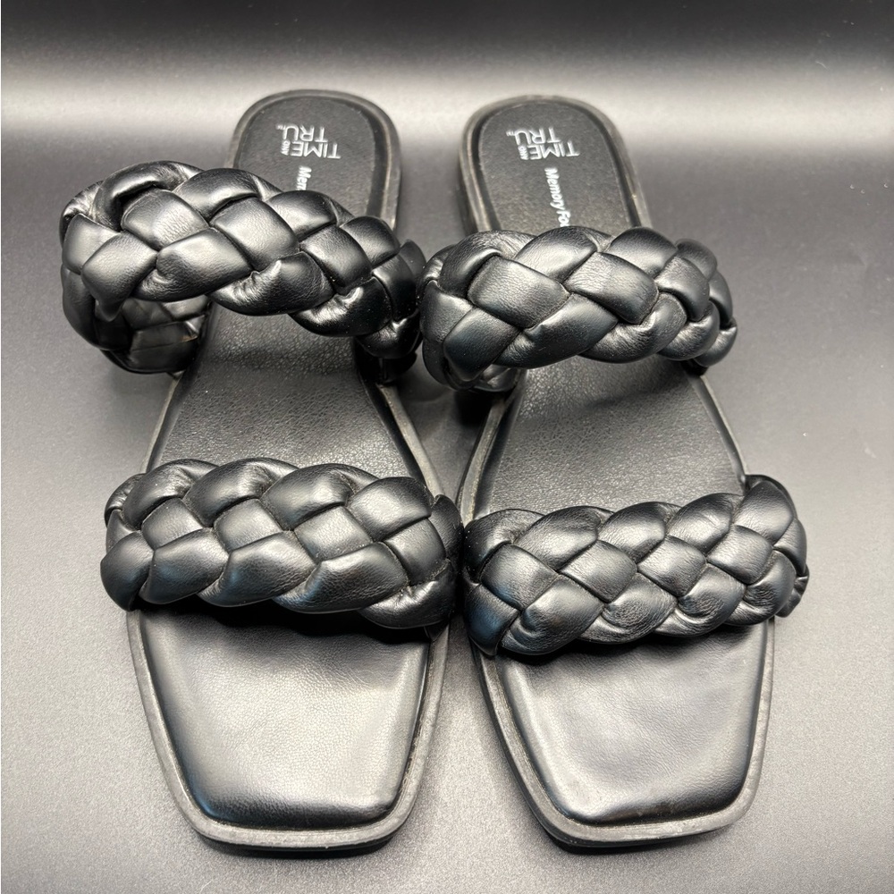 Time and Tru Women’s size 8 Braided Double Strap Slide Sandals in black - Picture 2 of 6
